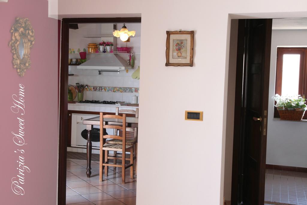 Vacanze Al Mare Patrizia'S Sweet Home Terme Vigliatore Habitación foto