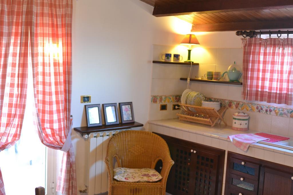 Vacanze Al Mare Patrizia'S Sweet Home Terme Vigliatore Habitación foto